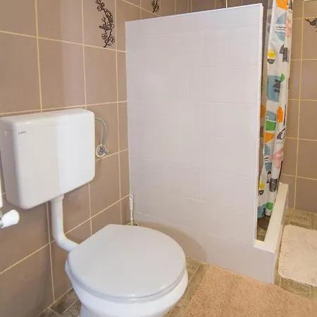 Andrej A2 Guest house Veli Losinj