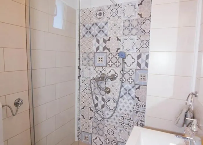 Andrej A2 3* Veli Lošinj